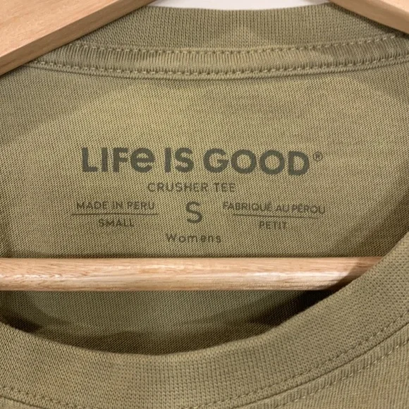 Life Is Good Bee Crop Top - Picture 4 of 5
